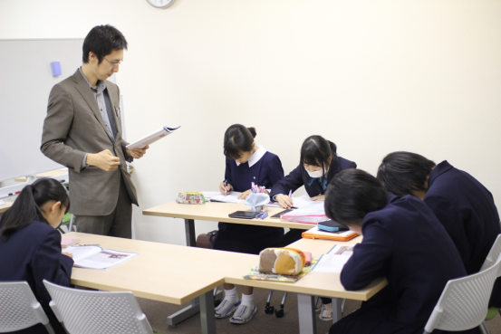 6dd7b23d-0ff4-418d-afe7-965fe07a6875