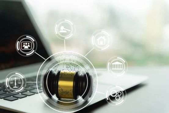 legal-gavel-on-computer-lawyer-seo-1024x683